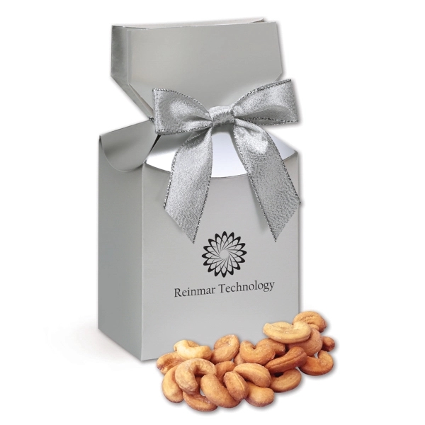 Extra Fancy Cashews in Silver Gift Box