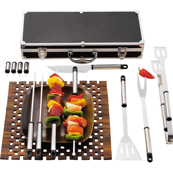13 piece Grill Master Gift Set