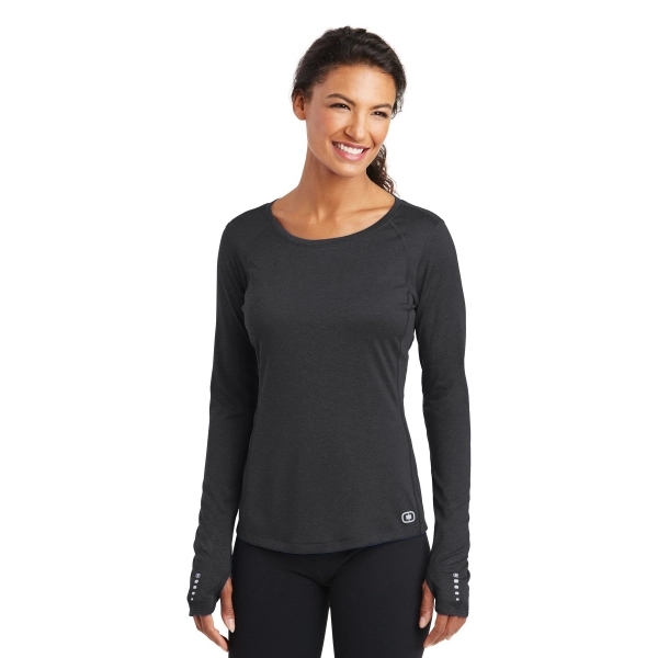 OGIO ENDURANCE Ladies Long Sleeve Pulse Crew