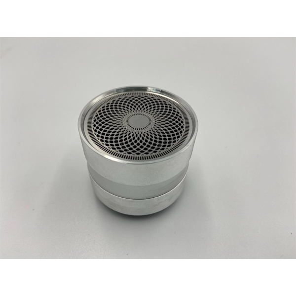 Metal Mini Structural Portable Bluetooth Speaker