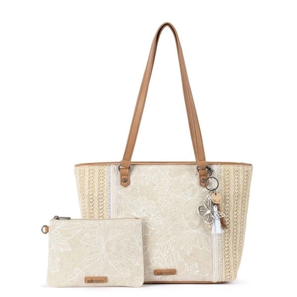 Meadow Medium Tote in White Flower