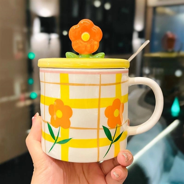 Cute Flower Ceramic Coffee Mug with Lid