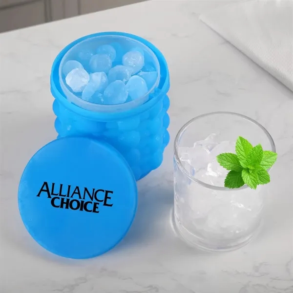Silicone Ice Cube Maker & Mini Bucket