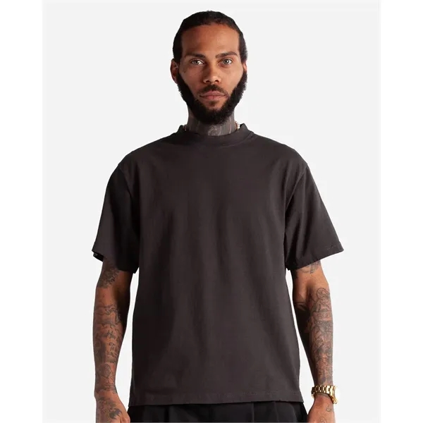 Shaka Wear Men's Cropped Max Heavyweight T-Shirt