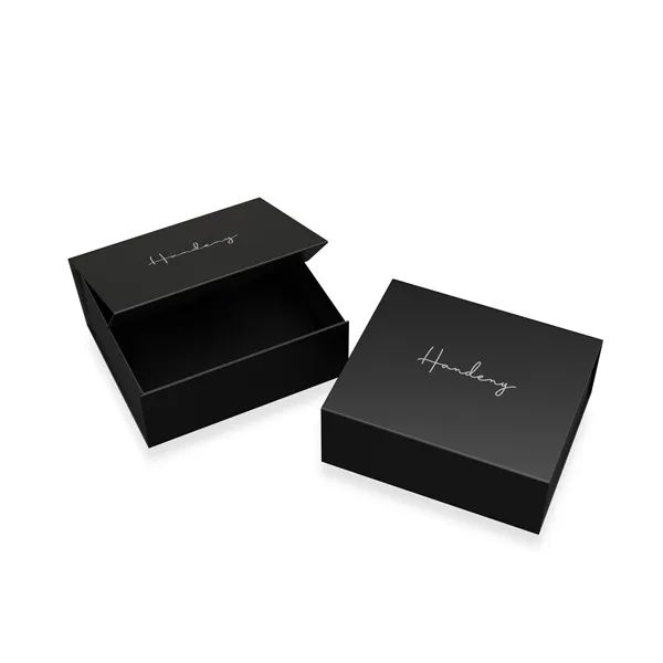 Medium Matte Black Magnetic Gift Box