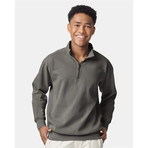 Comfort Colors Unisex Garment-Dyed Quarter-Zip Sweatshirt