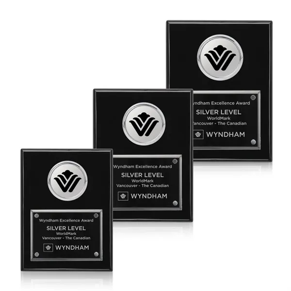 Jansenn Plaque - Black/Chrome