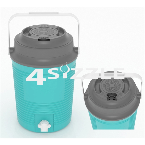 7.6L capacity cooler with bluetooth speaker