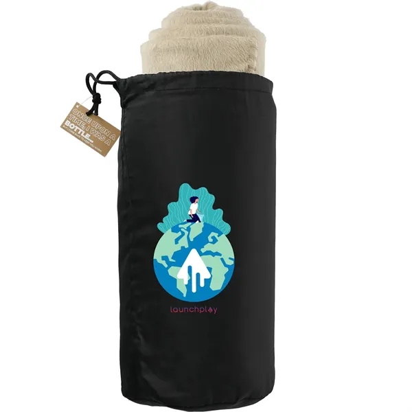 100% Recycled PET Fleece Blanket with RPET Pouch