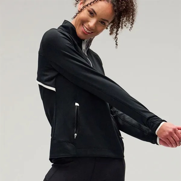 Zero Restriction Women's Z500 Sofia Quarter-Zip Pullover