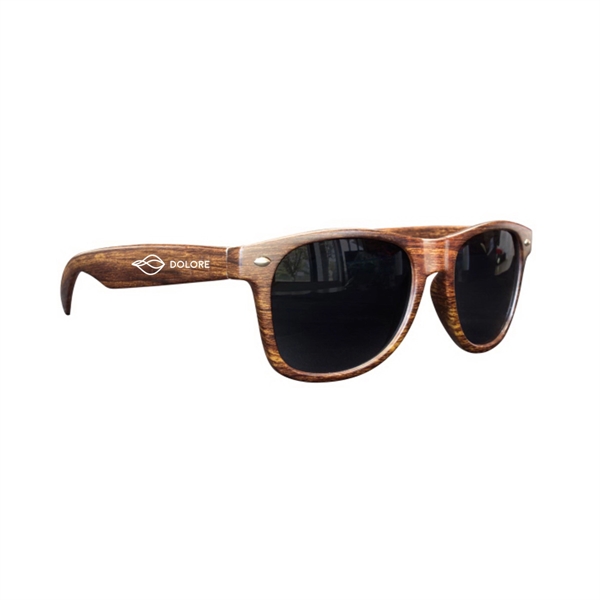 Beach Lover's Medium Wood-Toned Hip Sunglasses