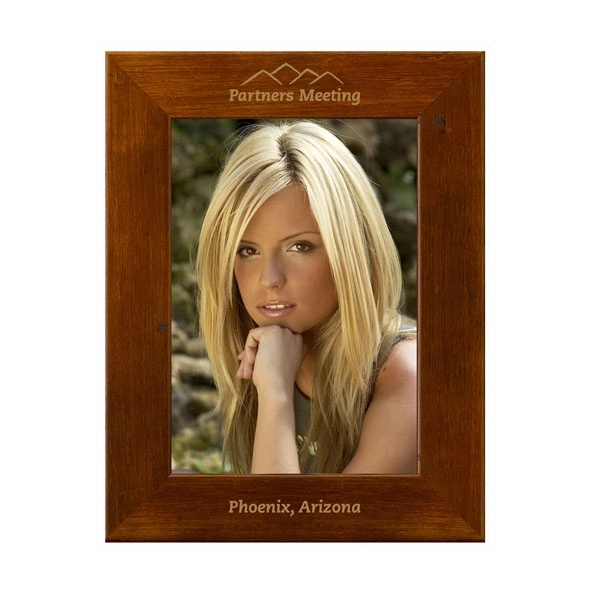 Huntington 5" x 7" Frame Honey